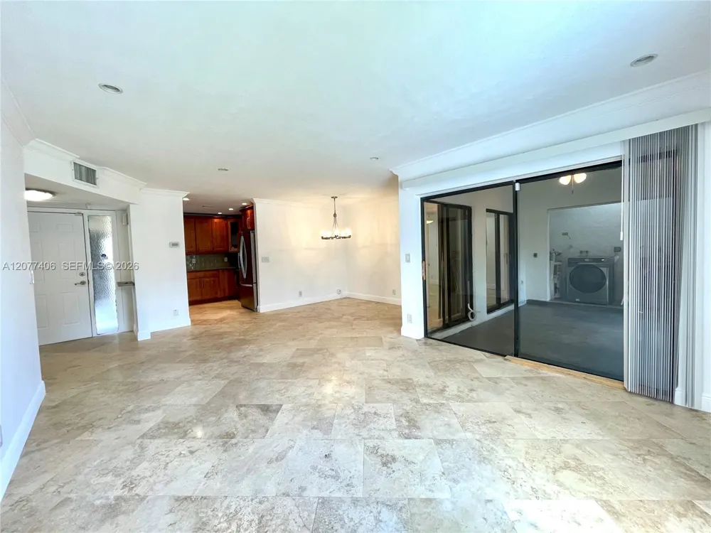 3709 Cocoplum Cir #3543 Coconut Creek, FL 33063