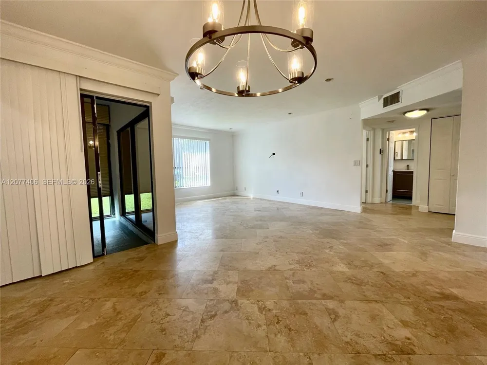 3709 Cocoplum Cir #3543 Coconut Creek, FL 33063