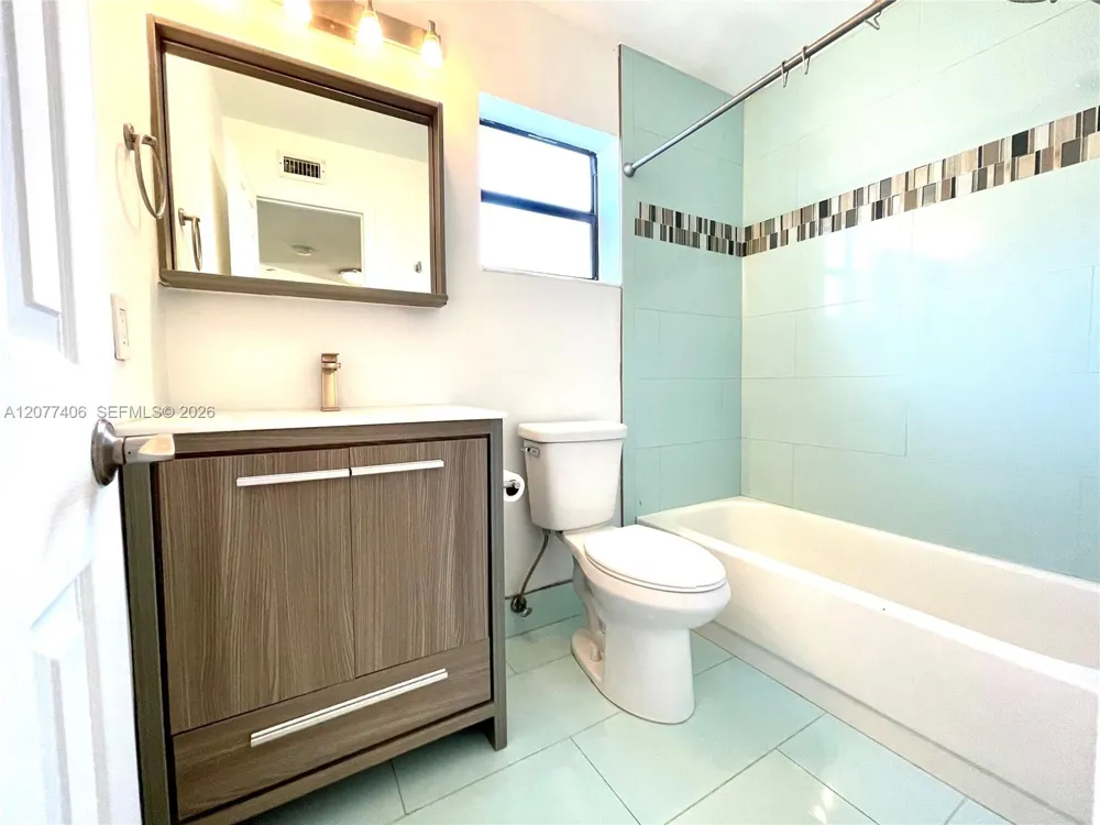 3709 Cocoplum Cir #3543 Coconut Creek, FL 33063