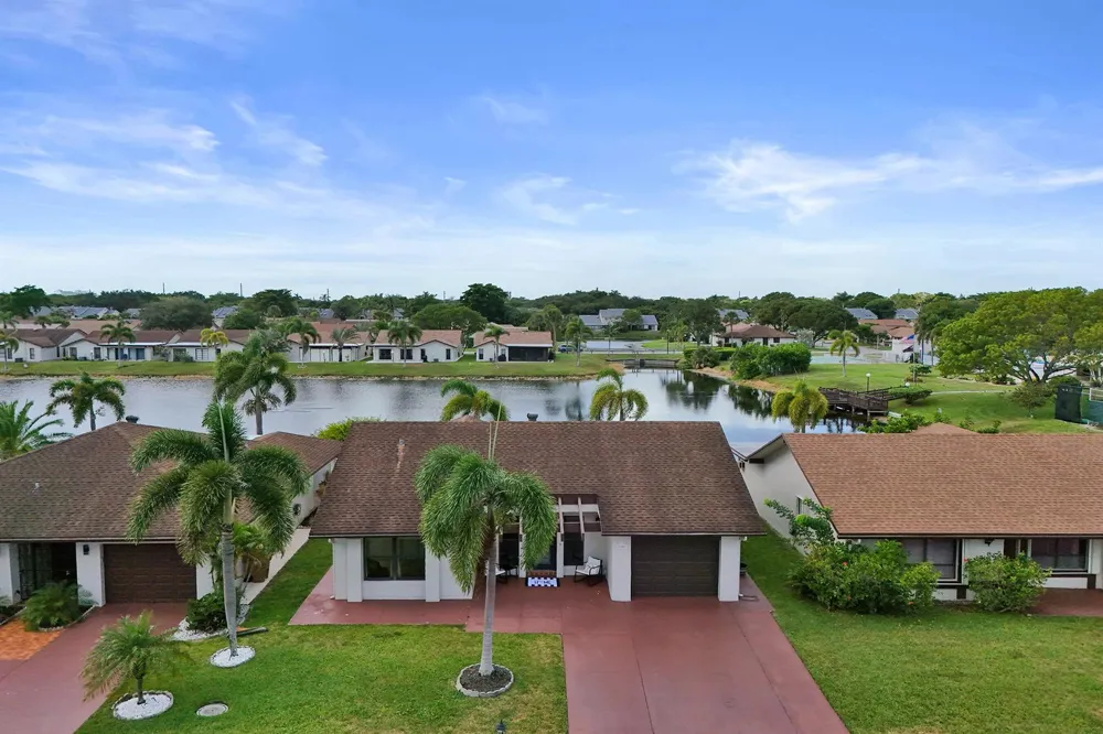 2186 SW 16th Circle Deerfield Beach, FL 33442