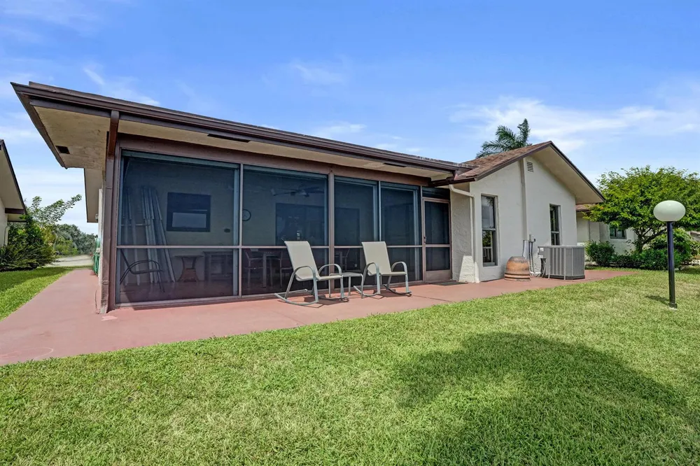 2186 SW 16th Circle Deerfield Beach, FL 33442