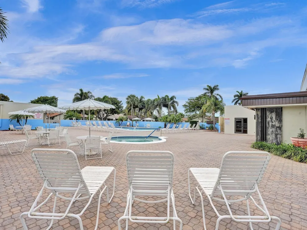 2186 SW 16th Circle Deerfield Beach, FL 33442