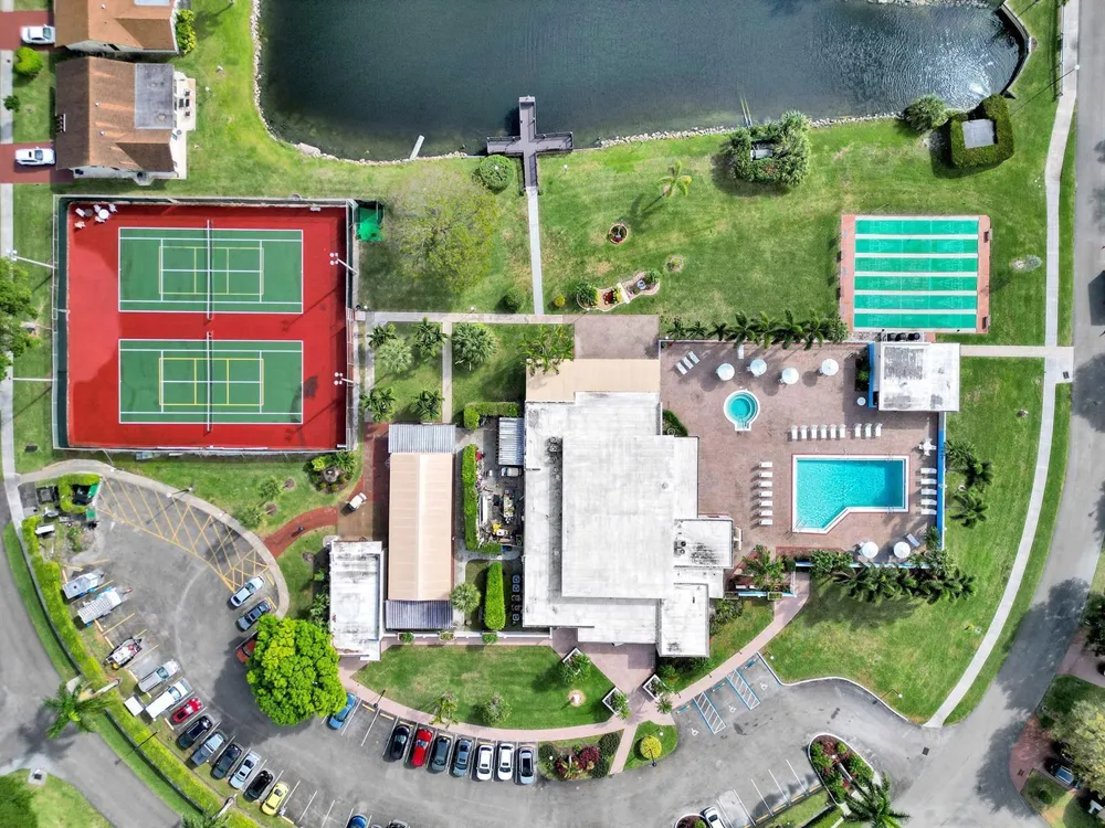 2186 SW 16th Circle Deerfield Beach, FL 33442