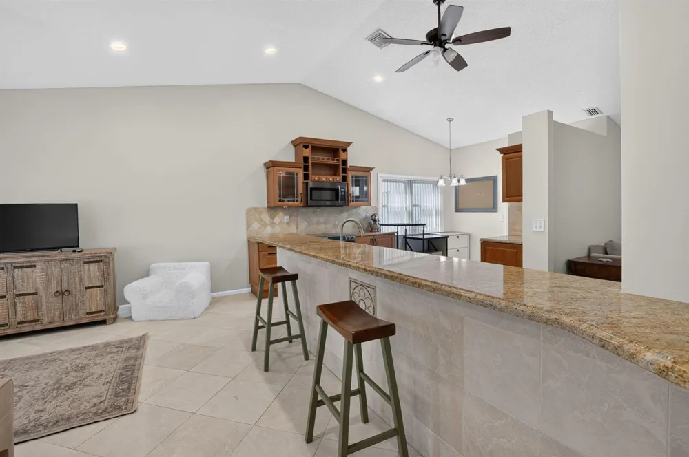 5756 Descartes Circle Boynton Beach, FL 33472