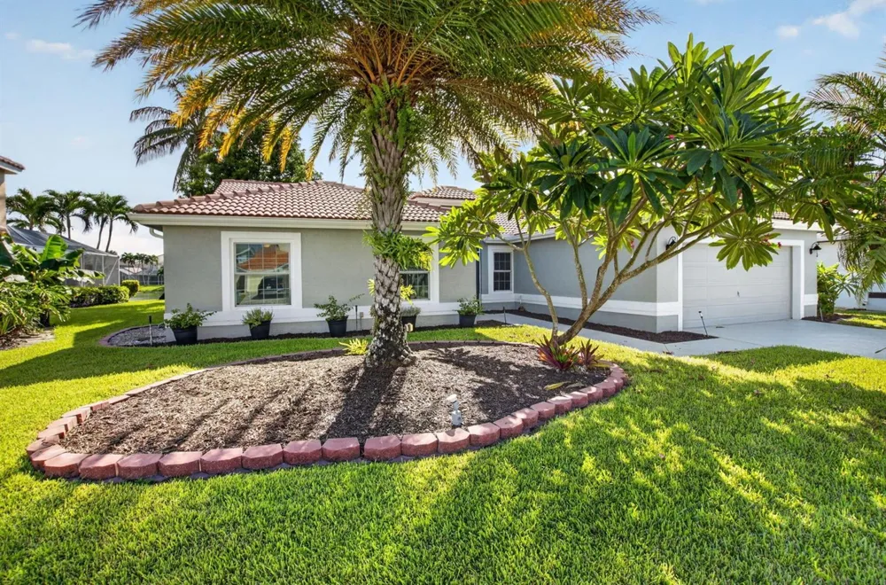 5756 Descartes Circle Boynton Beach, FL 33472