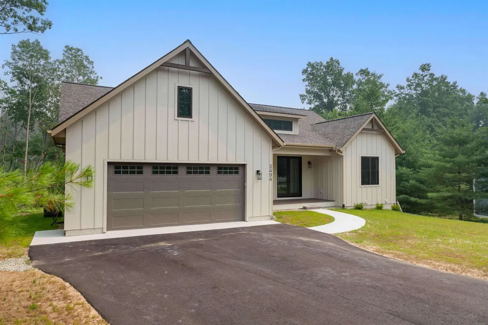 3494 Village Circle Drive East Bay Township, MI 49686