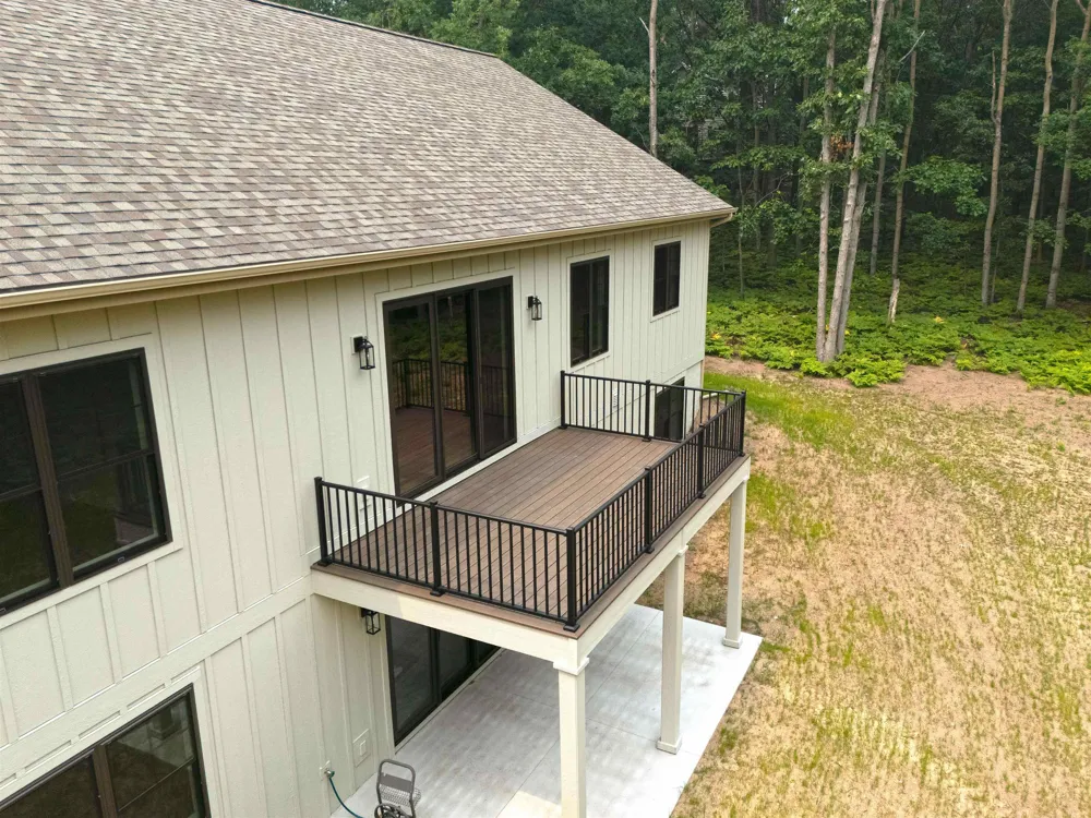 3494 Village Circle Drive East Bay Township, MI 49686