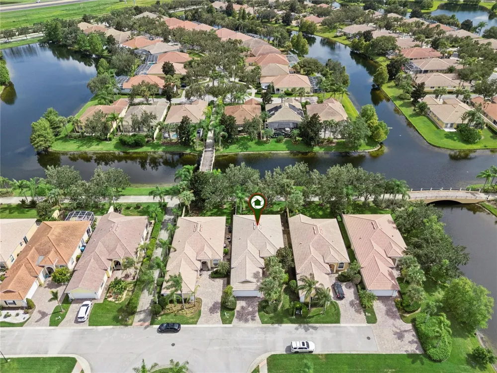 11962 GENNARO LN Orlando, FL 32827