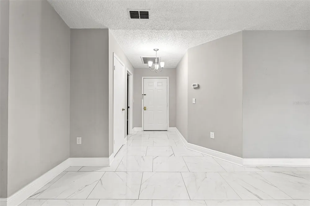 3878 FEATHER DRIVE Lakeland, FL 33812