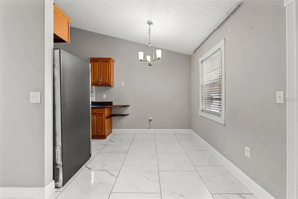 3878 FEATHER DRIVE Lakeland, FL 33812