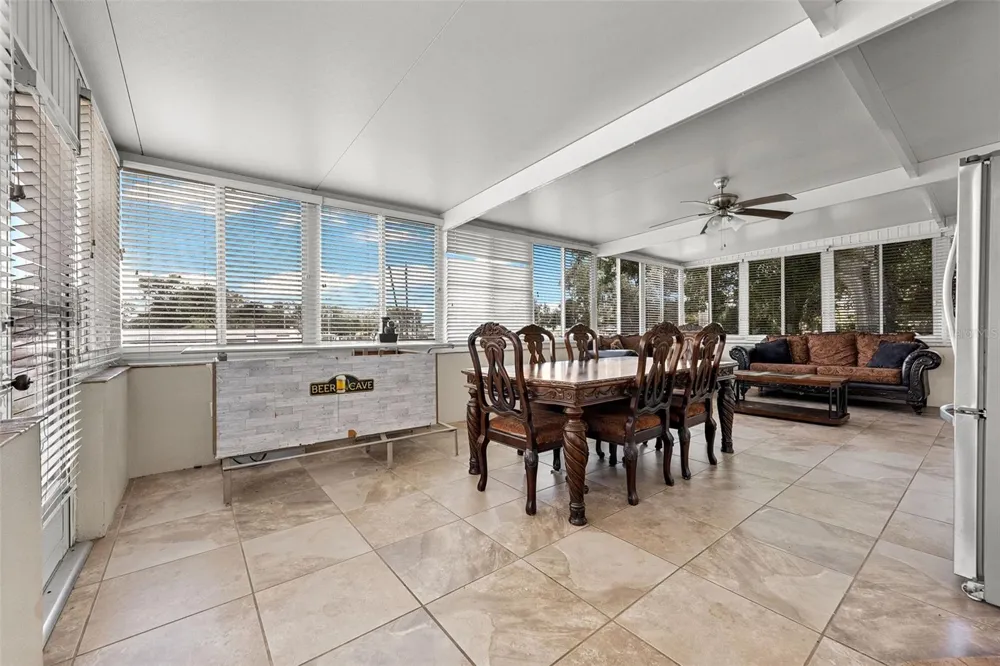 3878 FEATHER DRIVE Lakeland, FL 33812