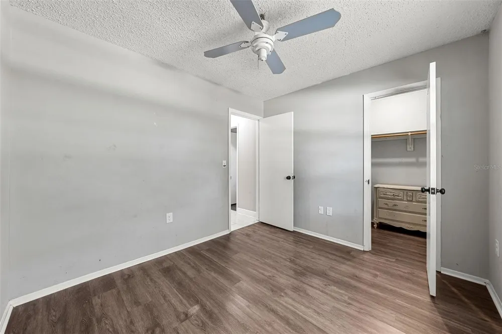 3878 FEATHER DRIVE Lakeland, FL 33812