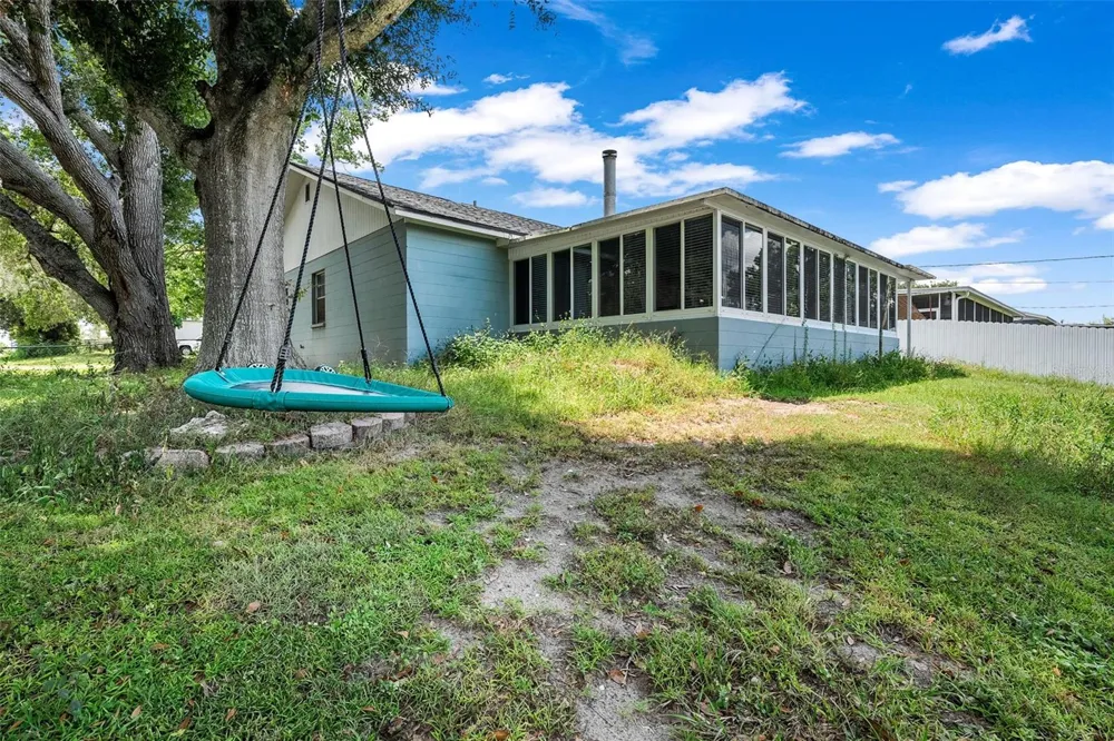 3878 FEATHER DRIVE Lakeland, FL 33812