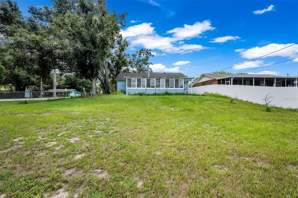 3878 FEATHER DRIVE Lakeland, FL 33812
