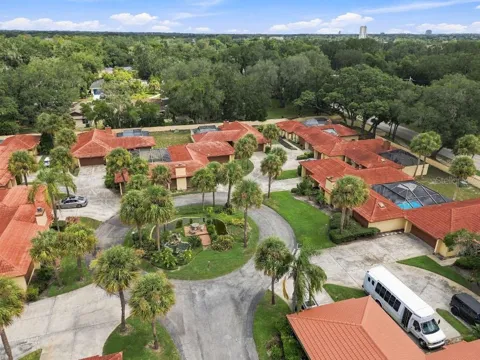 5023 JAMAICA CIRCLE #6