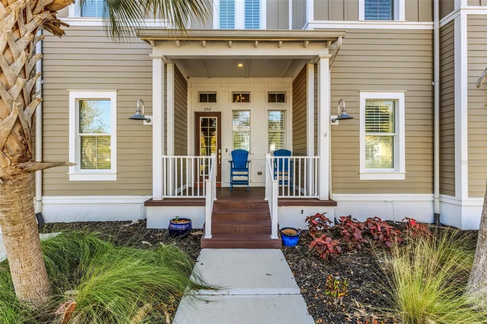 289 SAPPHIRE LAKE DRIVE #202 Bradenton, FL 34209