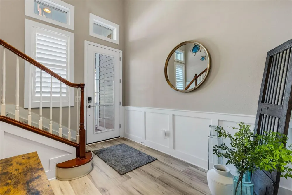 289 SAPPHIRE LAKE DRIVE #202 Bradenton, FL 34209
