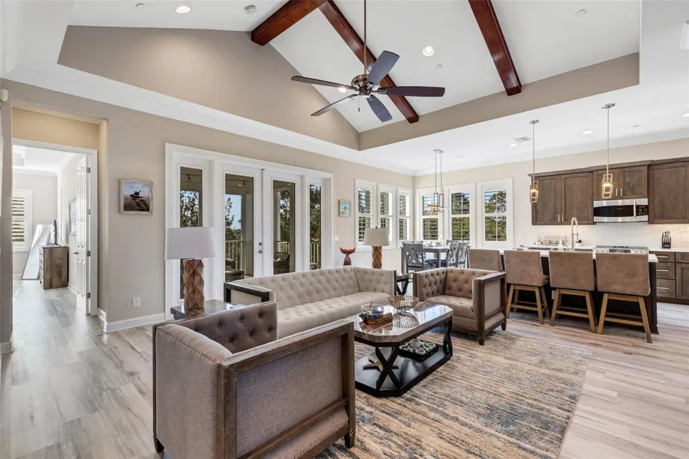 289 SAPPHIRE LAKE DRIVE #202 Bradenton, FL 34209