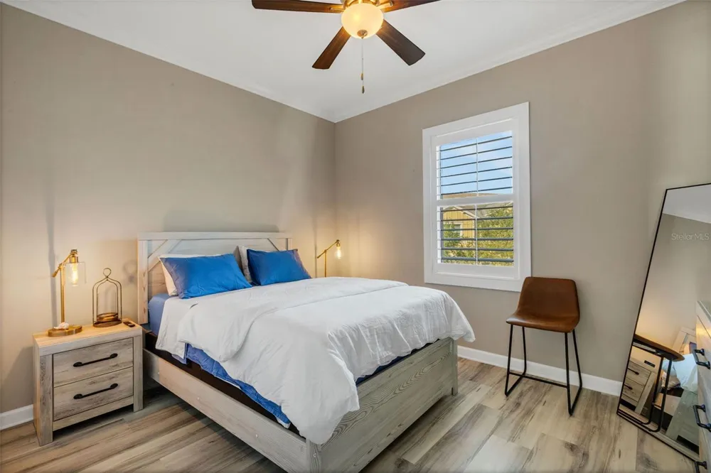 289 SAPPHIRE LAKE DRIVE #202 Bradenton, FL 34209