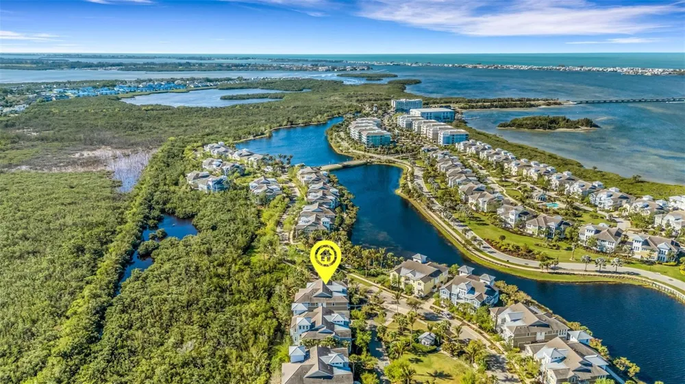289 SAPPHIRE LAKE DRIVE #202 Bradenton, FL 34209