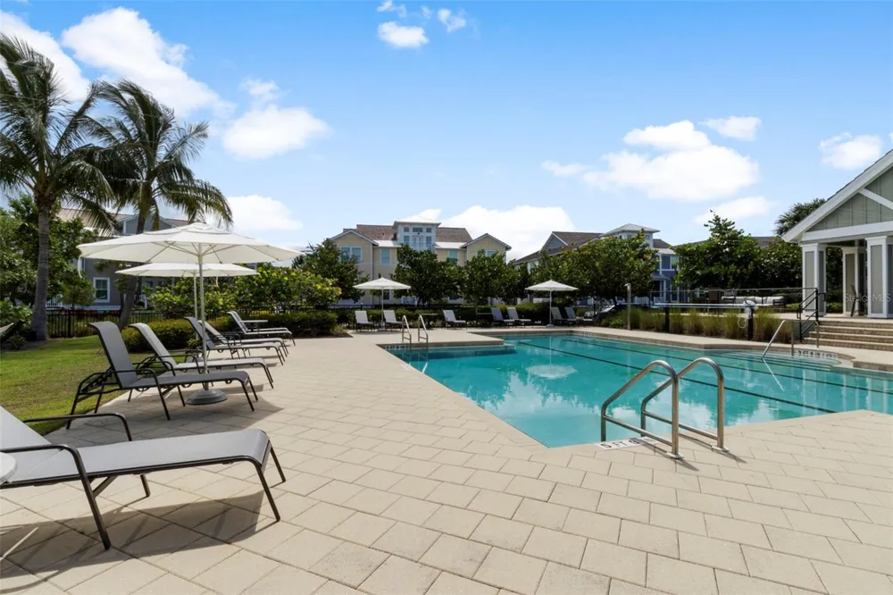289 SAPPHIRE LAKE DRIVE #202 Bradenton, FL 34209