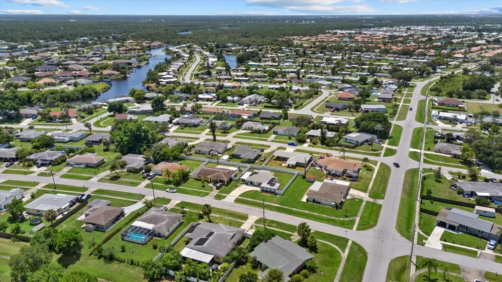 6315 JORDAN STREET North Port, FL 34287