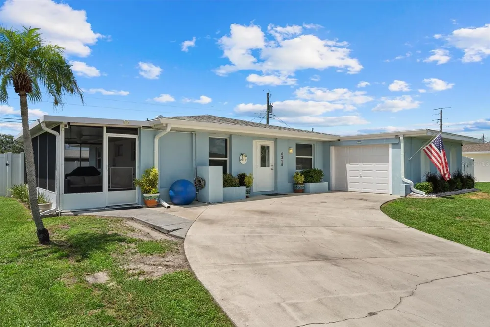 6315 JORDAN STREET North Port, FL 34287