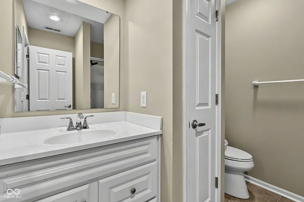 2541 Willow Way Indianapolis, IN 46268