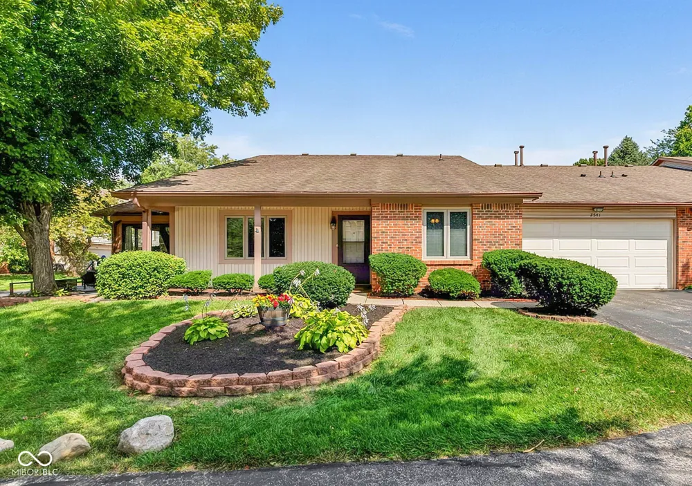 2541 Willow Way Indianapolis, IN 46268