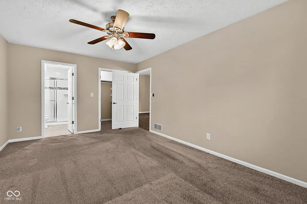 2541 Willow Way Indianapolis, IN 46268