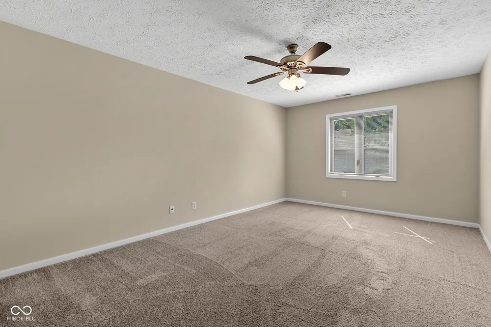 2541 Willow Way Indianapolis, IN 46268