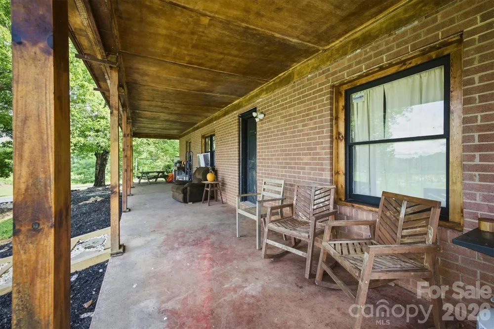 1315 Cedar Valley Church Road Lenoir, NC 28645