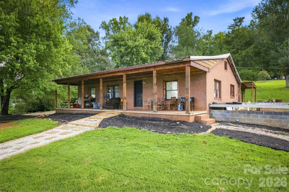 1315 Cedar Valley Church Road Lenoir, NC 28645