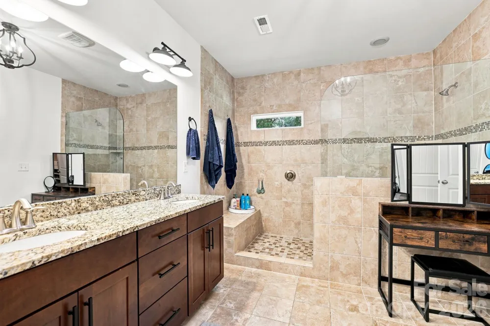 208 South Fork Lane Belmont, NC 28012
