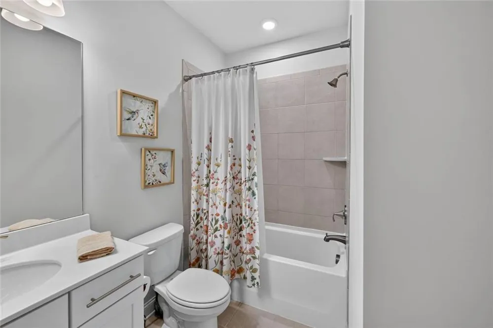 5820 Arbor Green Circle Sugar Hill, GA 30518