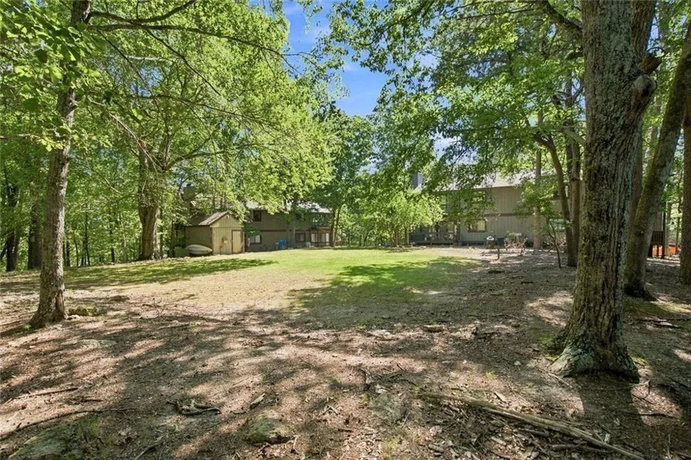 2604 Fairway Oaks Waleska, GA 30183