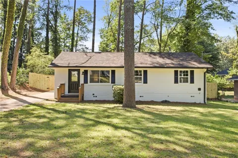 1676 Hollyhock Terrace