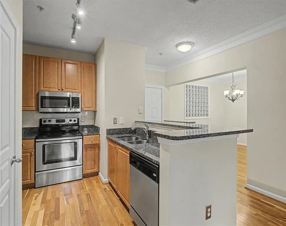 10 Perimeter Summit Boulevard NE #4236 Atlanta, GA 30319