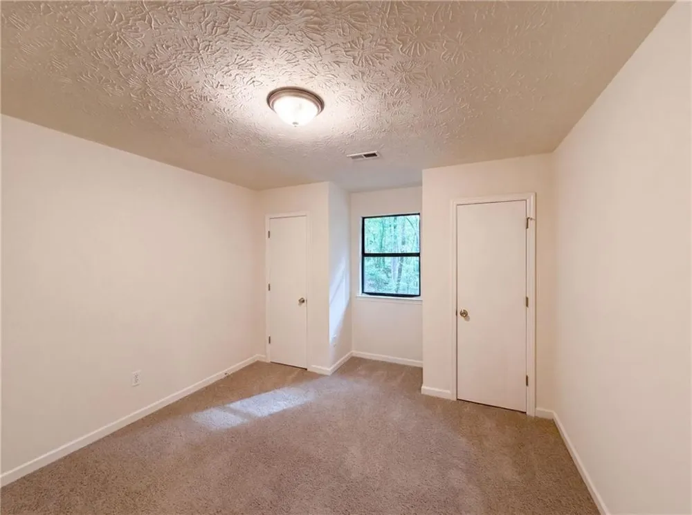 670 Marsh Court Jonesboro, GA 30238