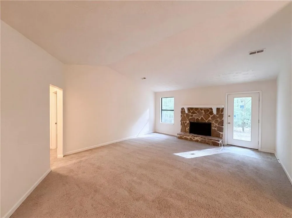 670 Marsh Court Jonesboro, GA 30238