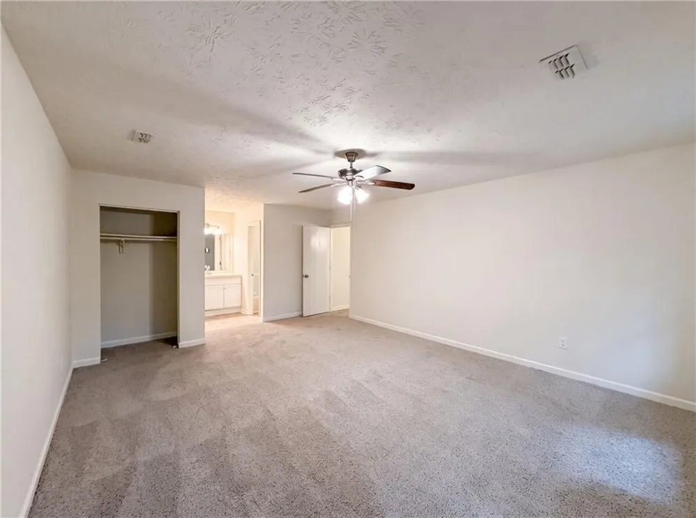 670 Marsh Court Jonesboro, GA 30238