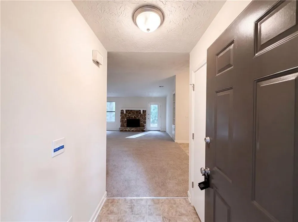 670 Marsh Court Jonesboro, GA 30238