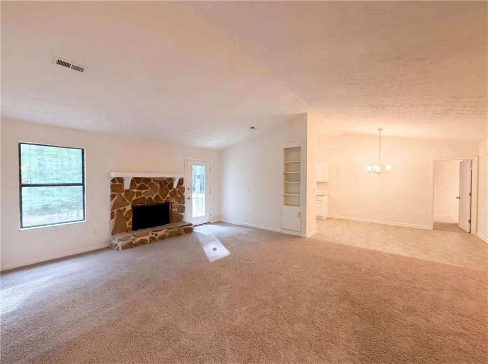 670 Marsh Court Jonesboro, GA 30238