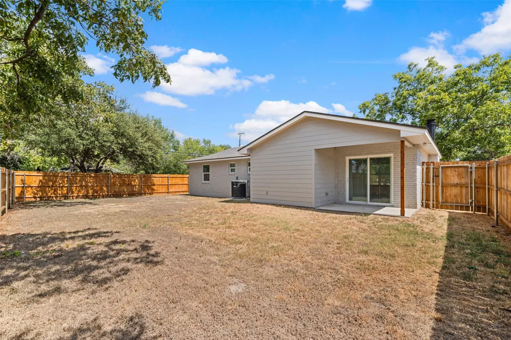 234 Ave E Lacy Lakeview, TX 76705
