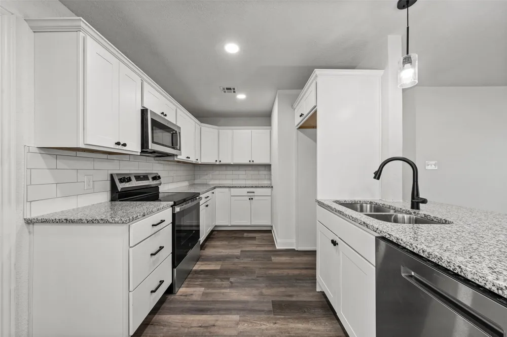 234 Ave E Lacy Lakeview, TX 76705