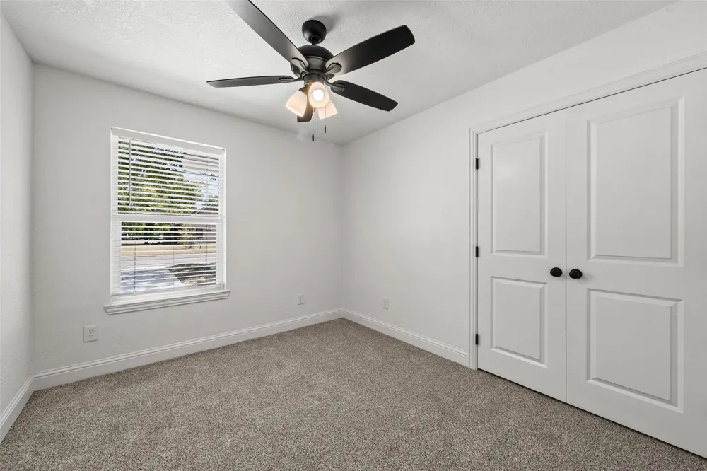 234 Ave E Lacy Lakeview, TX 76705