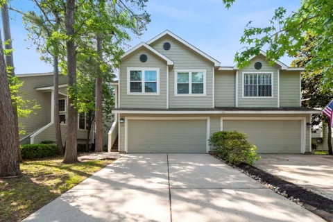 35 Walden Elms Circle