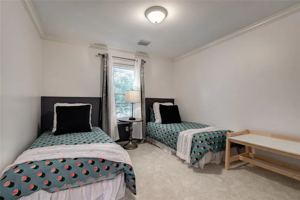 35 Walden Elms Circle The Woodlands, TX 77382