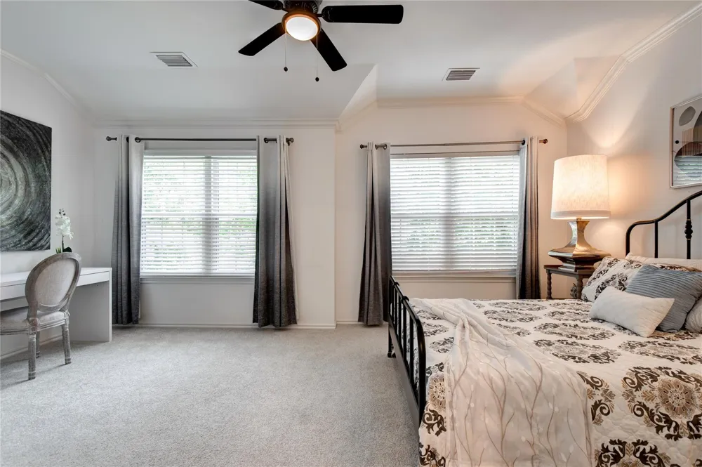 35 Walden Elms Circle The Woodlands, TX 77382