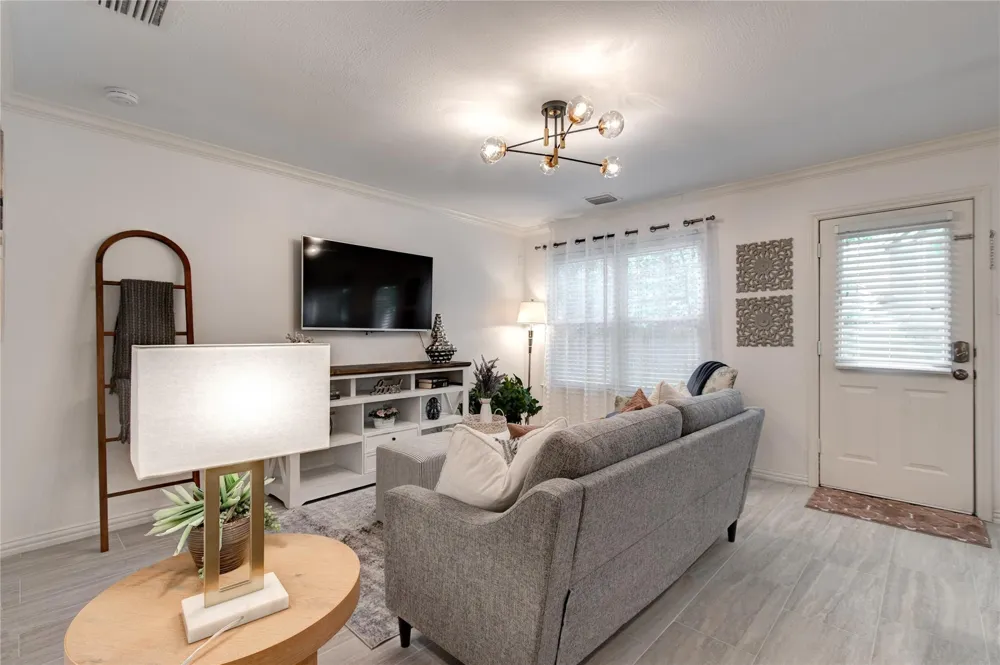 35 Walden Elms Circle The Woodlands, TX 77382